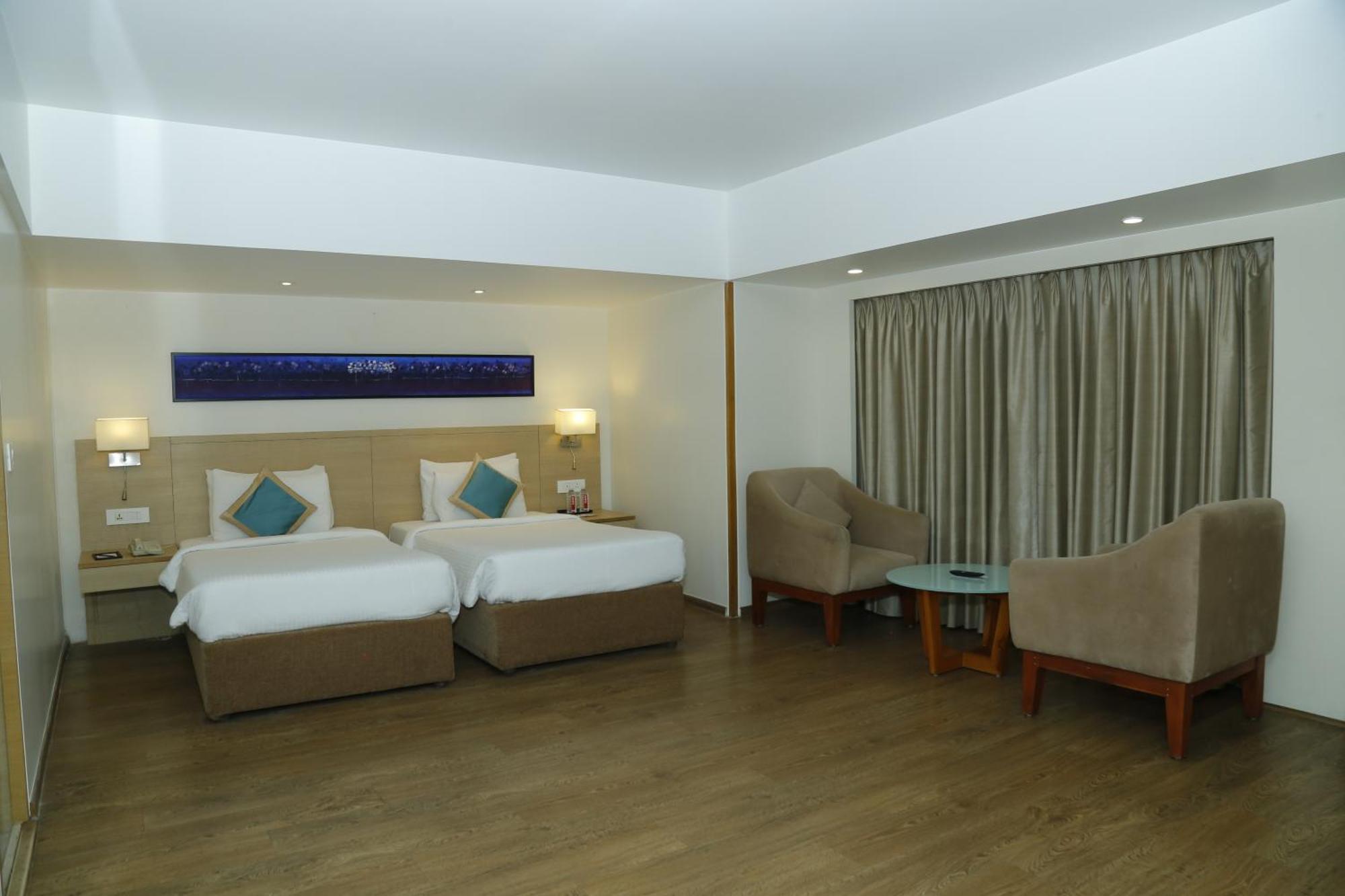 Sarovar Portico Rivera Ahmadábád Kültér fotó